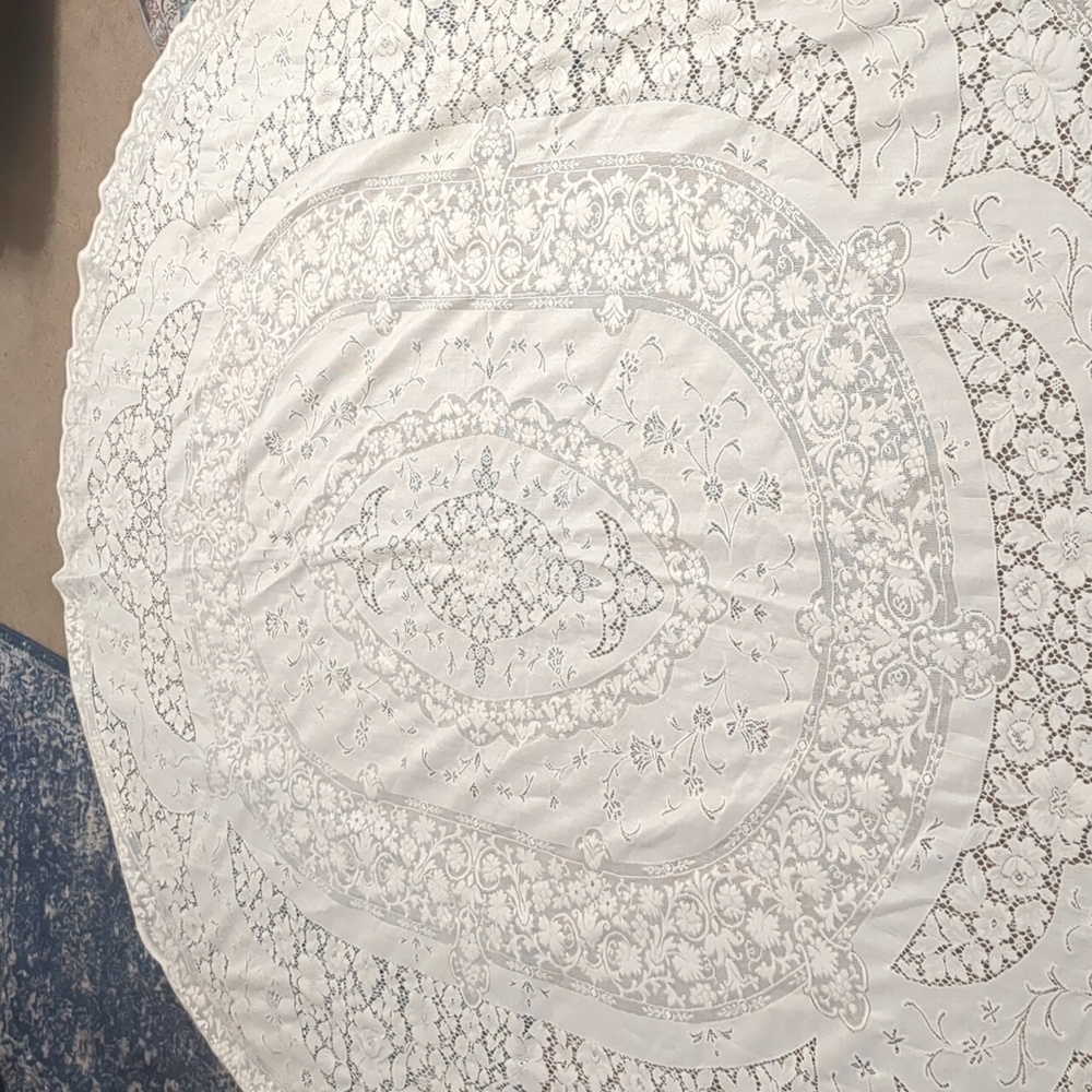 Vintage tablecloth 1930s